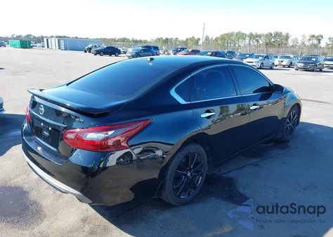 2018 Nissan Altima 2.5 Sr z USA, uszkodzony, nr VIN 1N4AL3AP8JC475426